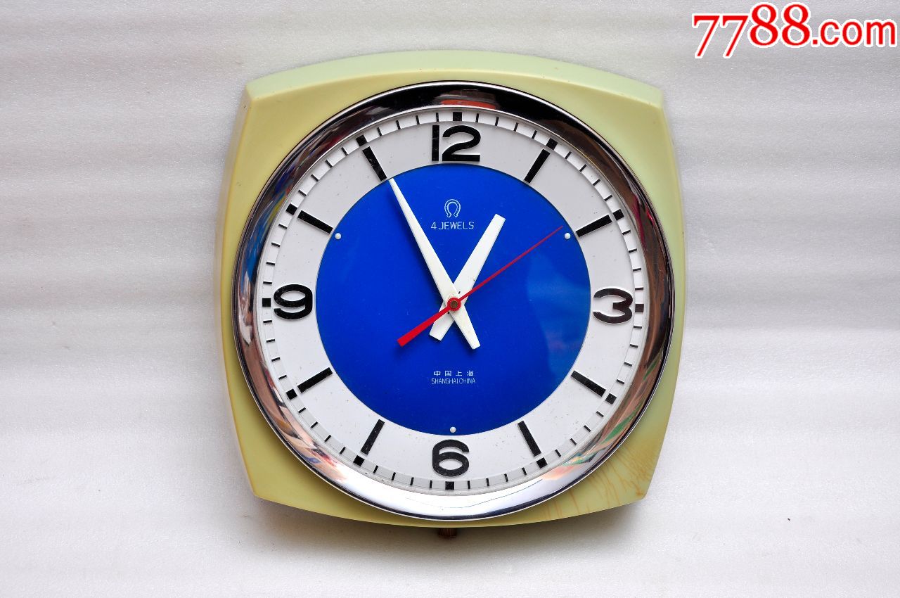 上海4钻马蹄铁牌晶体管挂钟
