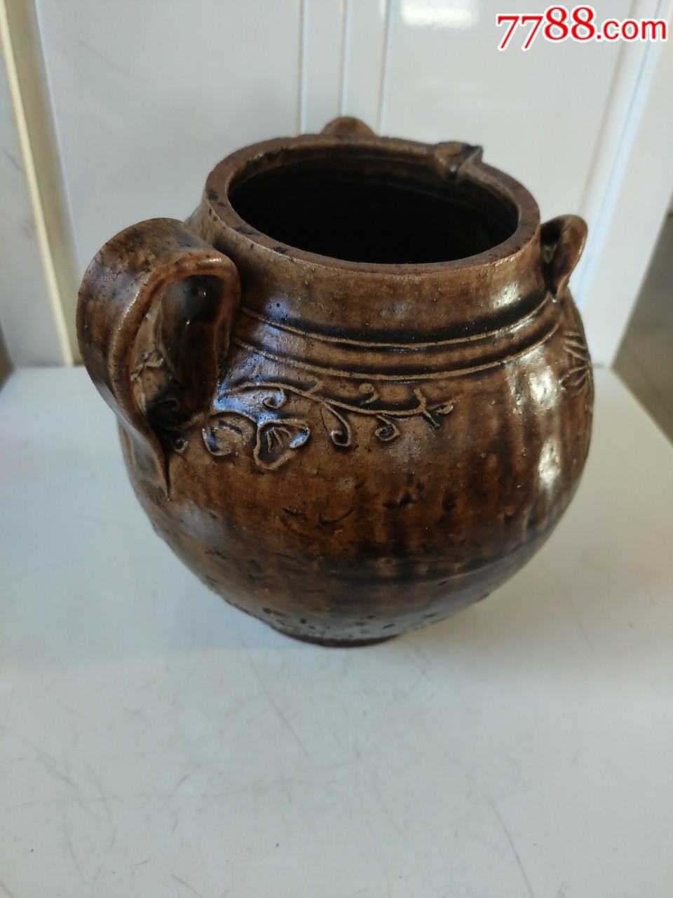 清代三系刻花小提罐