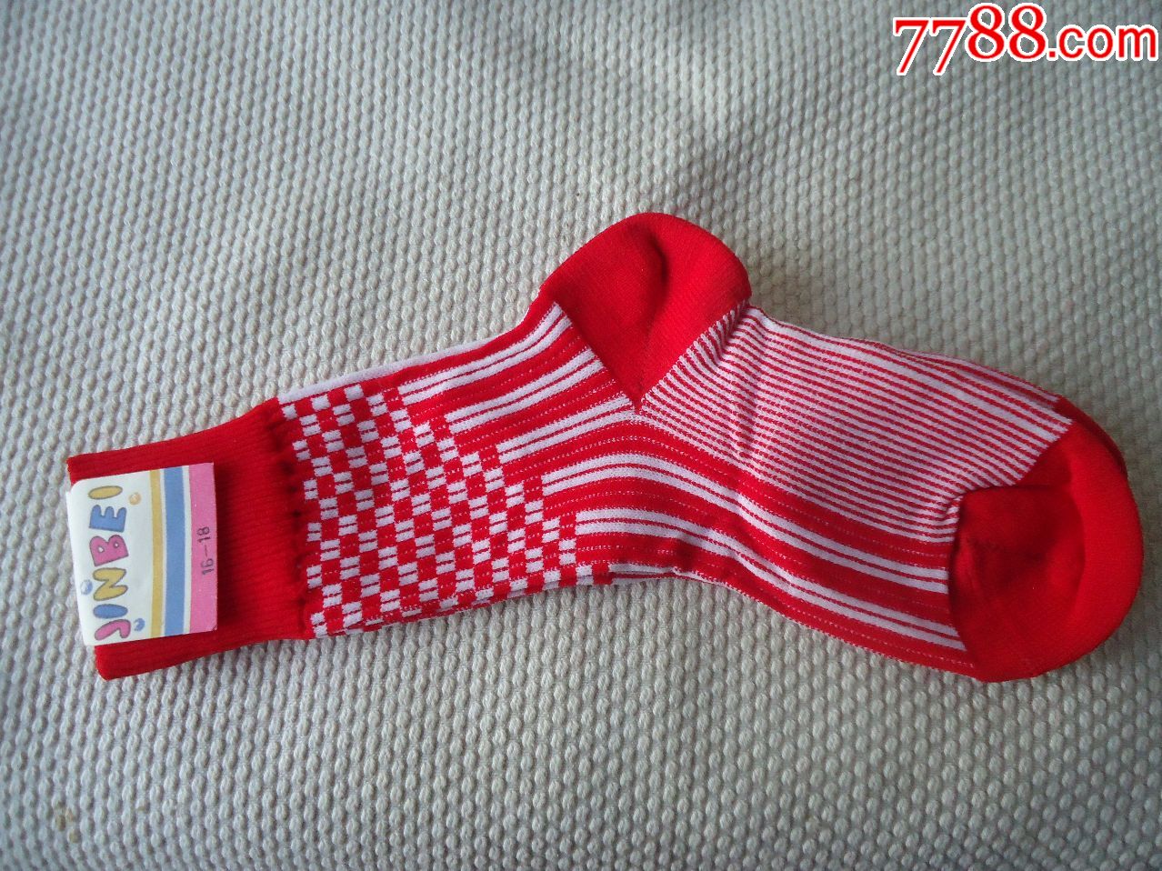 上海统益袜厂金杯牌呢龙袜子(全新未穿)