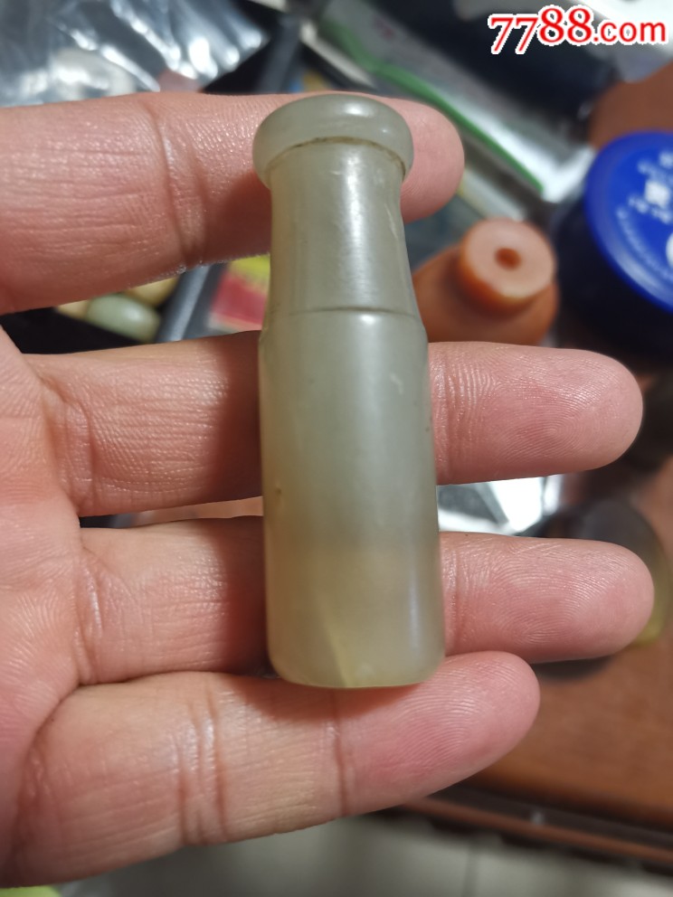 岫岩玉老烟袋嘴俩