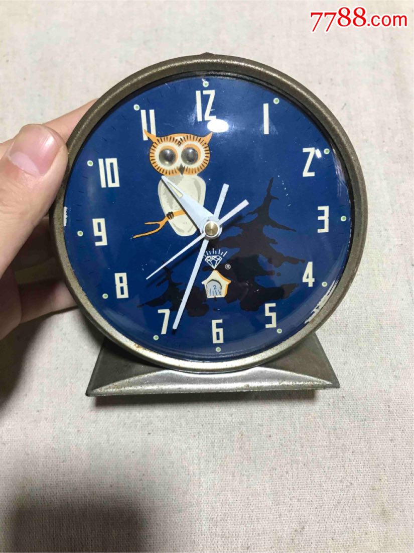 上海钻石牌猫头鹰机械闹钟闹钟