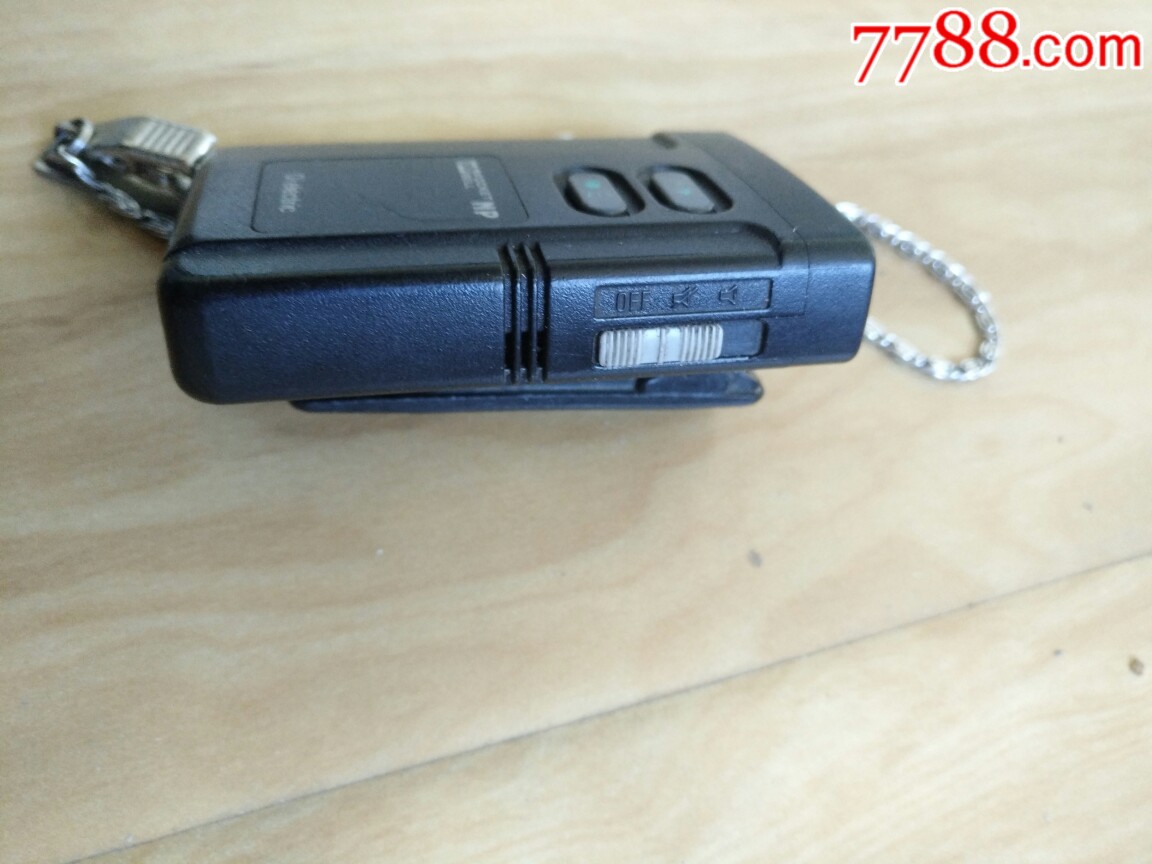 进行点评点评:0浏览量:备注:功能完好外观靓丽简介:90-99年,数字bb机