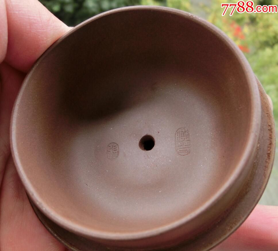 手感滋润,砂胎细腻,艺师张晓芳,方圆牌老紫砂套壶