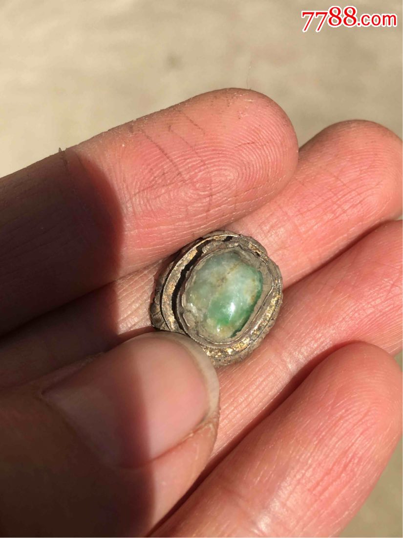 清代～镶翡翠帽饰