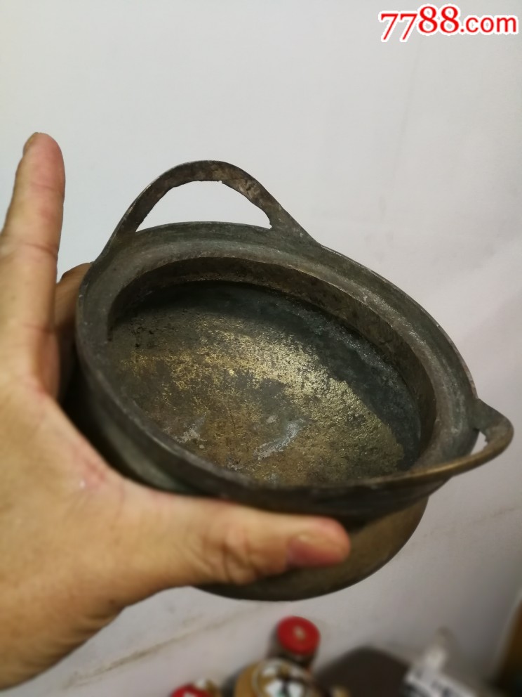 无底款黄铜双耳铜香炉一个