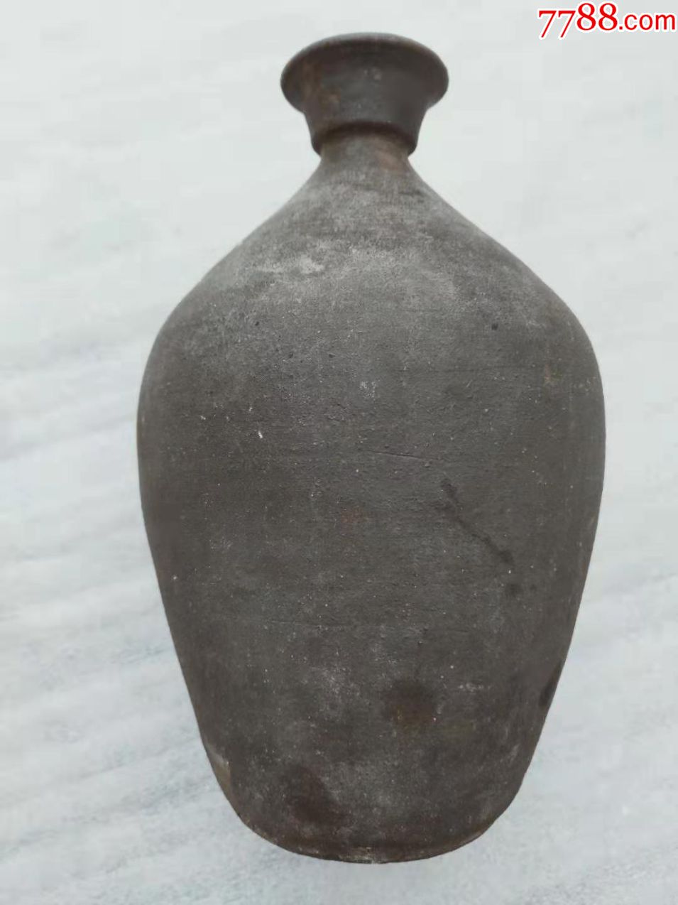 清代仁记商铺酒坛,高27公分,上口有点瑕疵