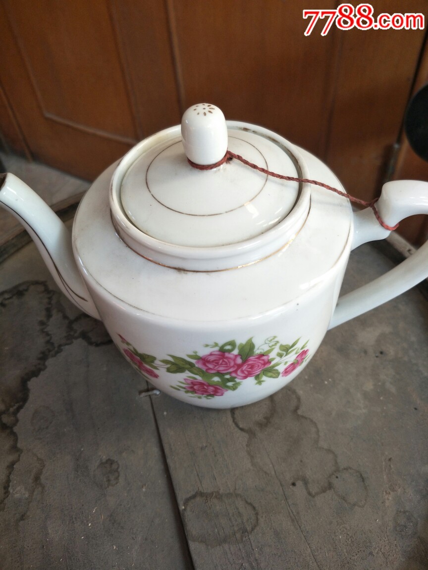 景德镇老茶壶