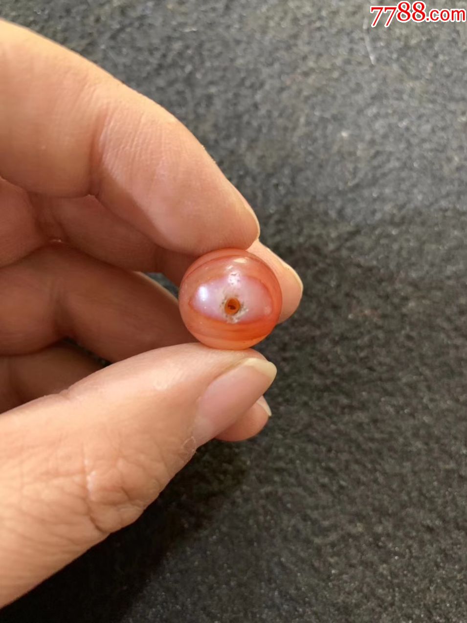 清代带天眼的老玛瑙珠子一颗