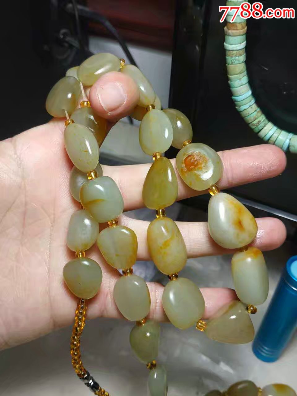 爷爷古玩店不干了特价处理新疆和田玉籽料原石项链133克