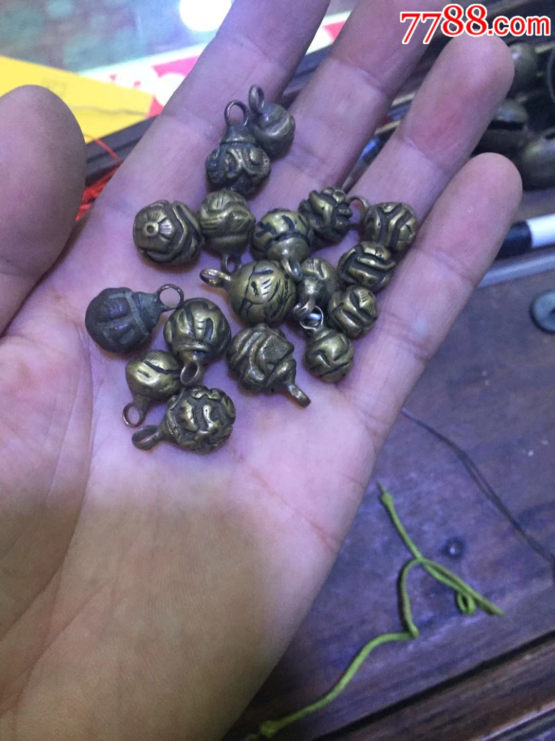 大尺寸老铜扣80一个