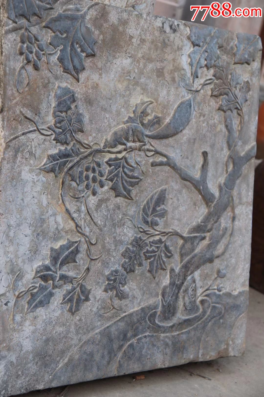 青石雕刻葡萄石板,雕工精美,寓意吉祥,保存完好-价格:3600.0000元-se6