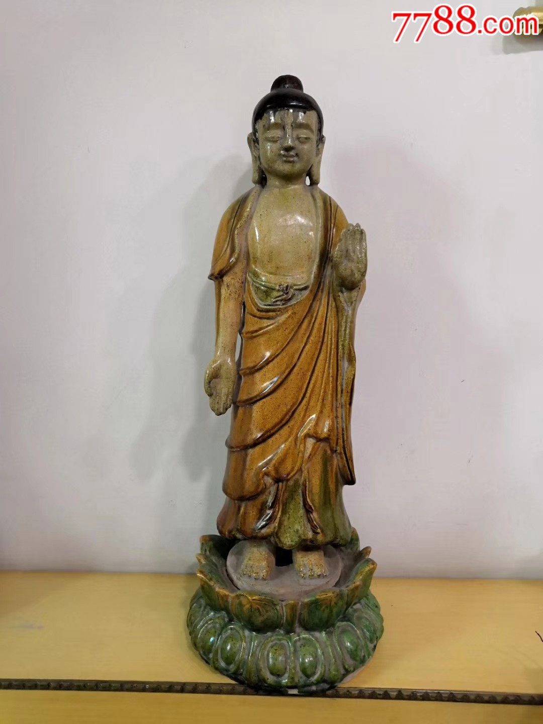 清仿唐琉璃佛