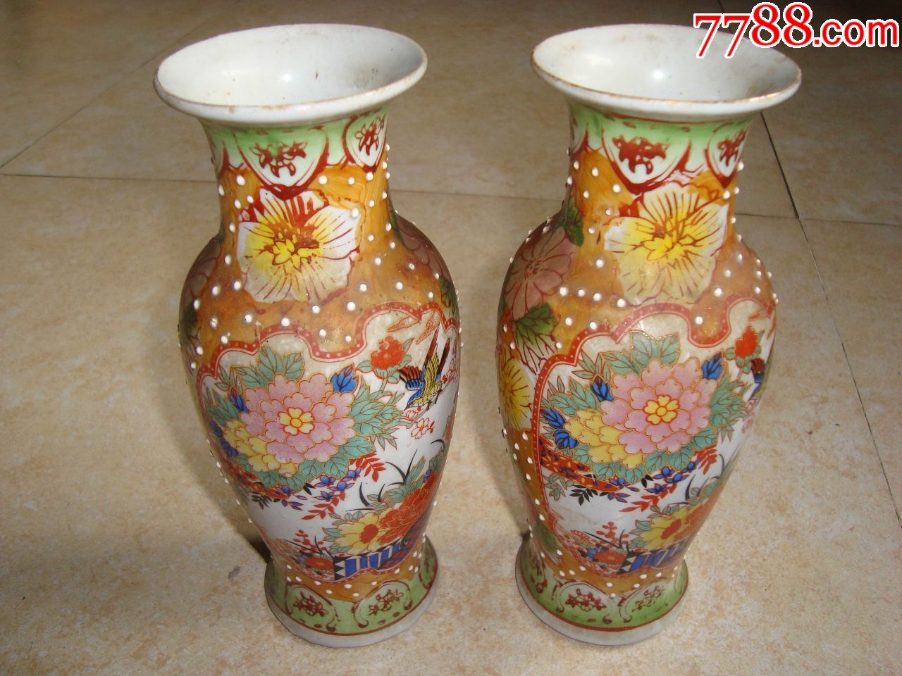 老花瓶一对高20厘米上口直径7厘米底直径65厘米