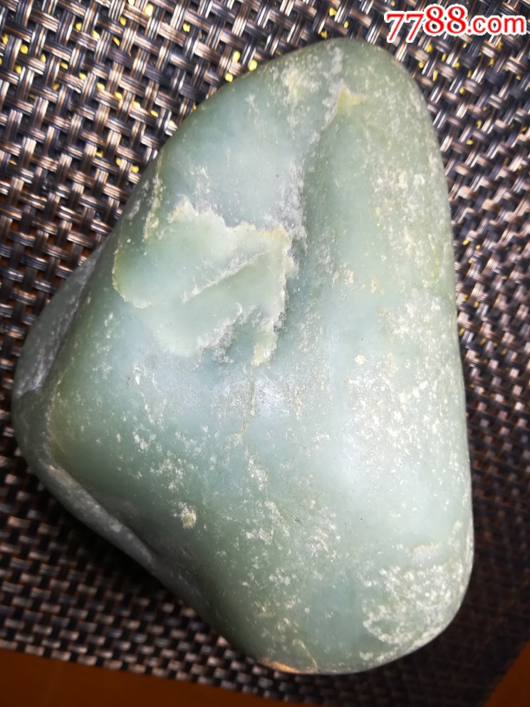 和田玉籽料～原石