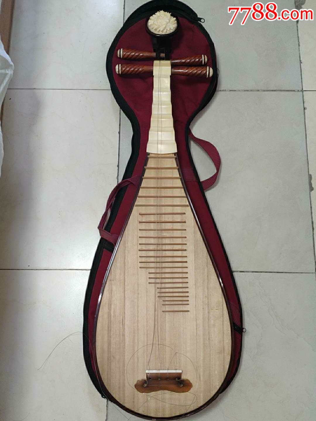 硬木琵琶非常重自取