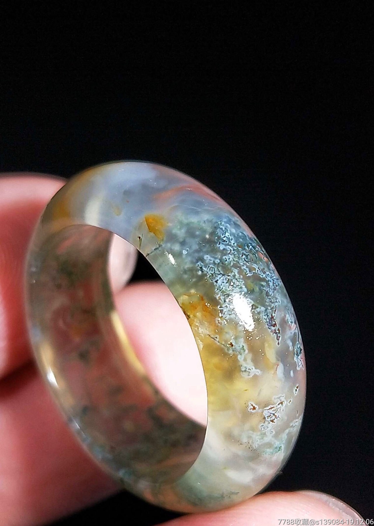 天然埠新红油高冰水草玛瑙戒指天然高冰水草玛瑙戒指口径约20mm,支持