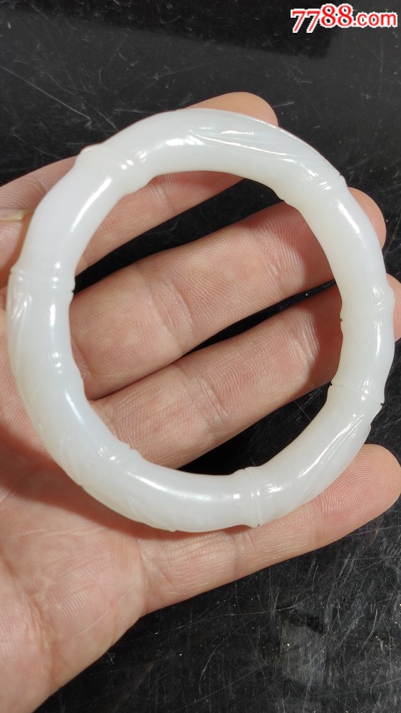 清代和田玉一级白玉满工虚心有节老手镯