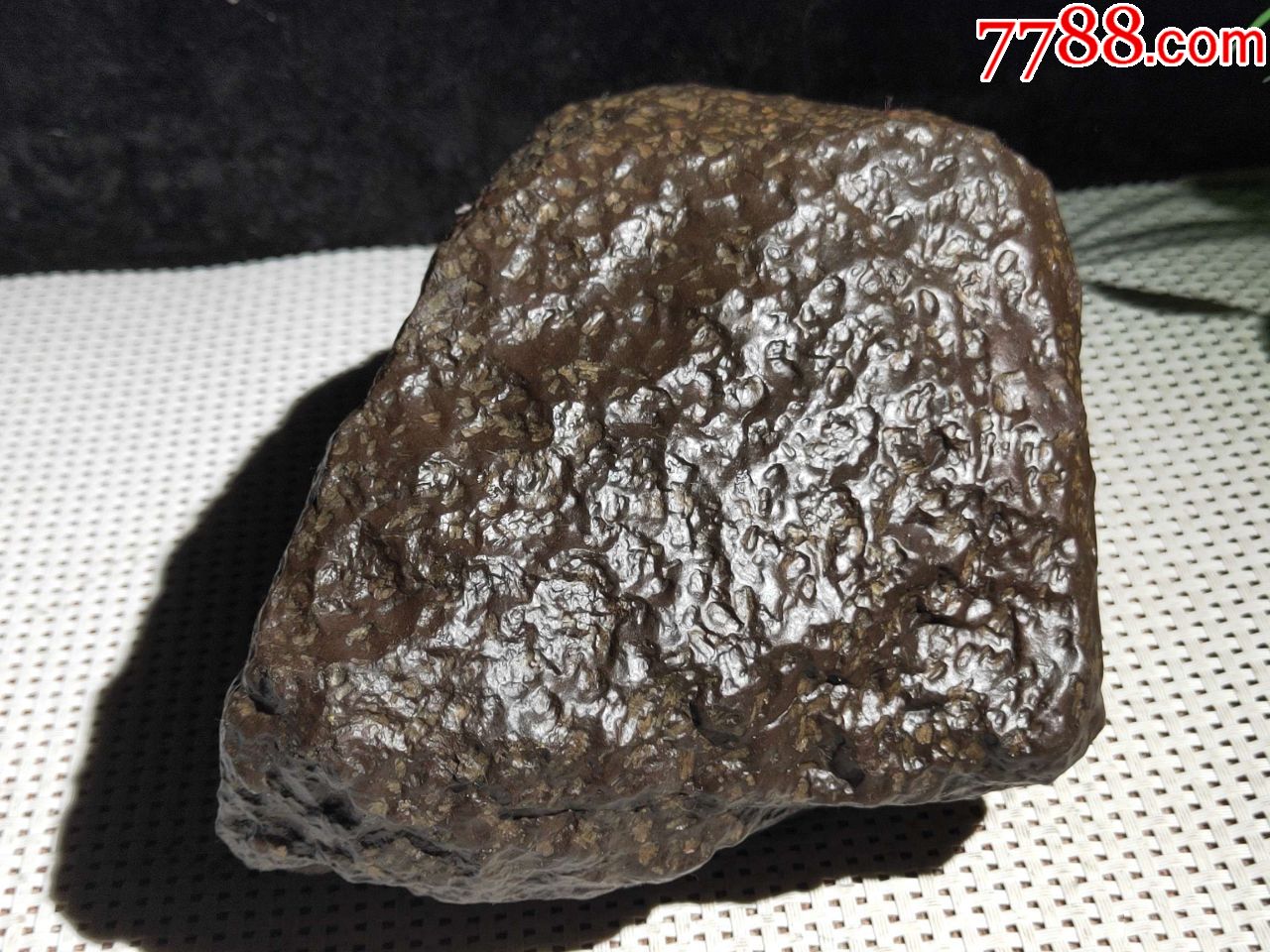 3564新疆罗布泊甘沟陨铁3.78斤