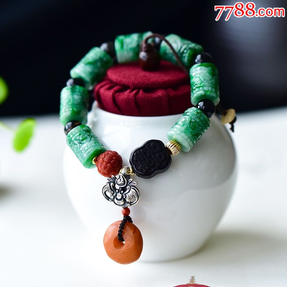 天然老翡翠a货雕刻回纹桶珠手串