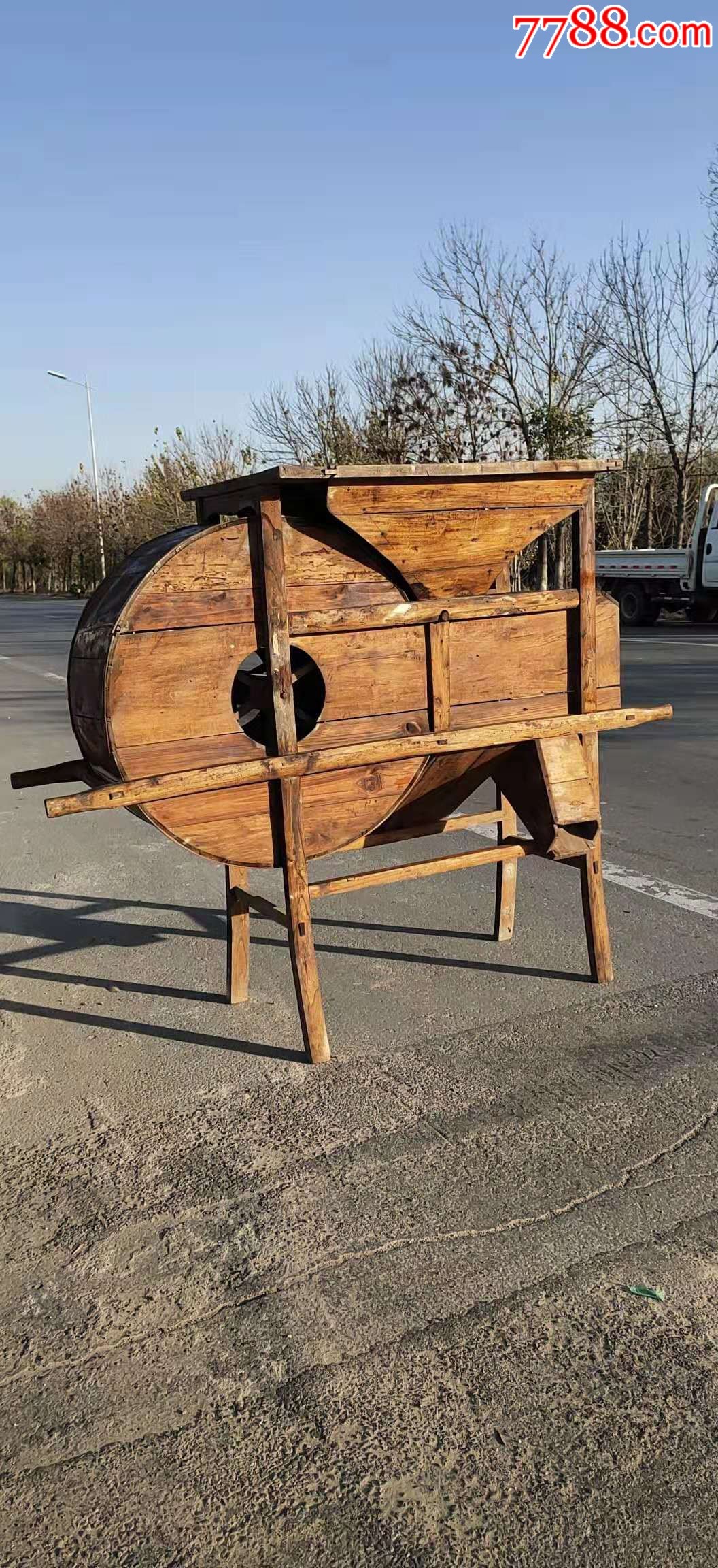  !doctype html>  html lang="en">