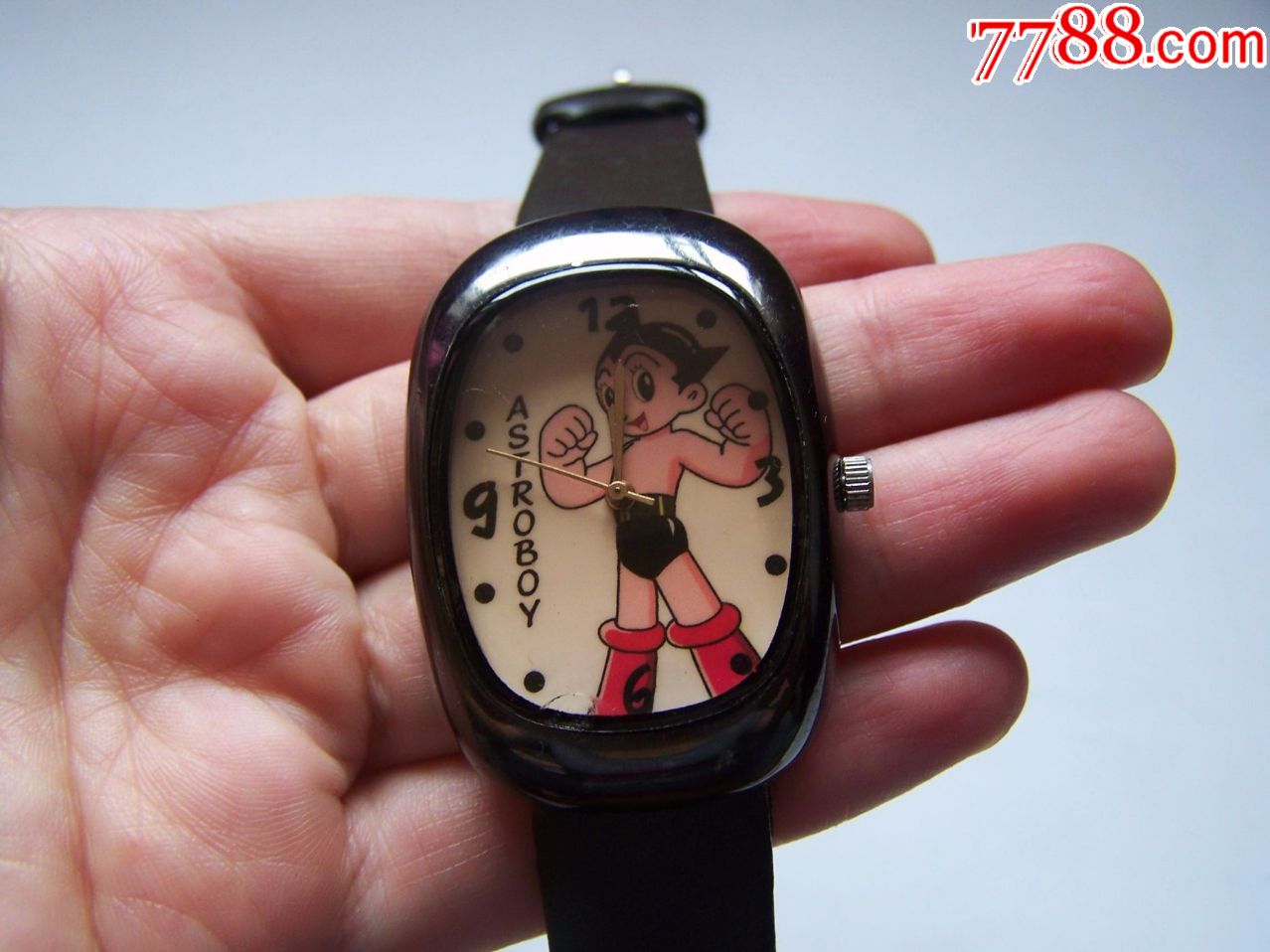 阿童木图案石英表金属外壳稀少点图可放大