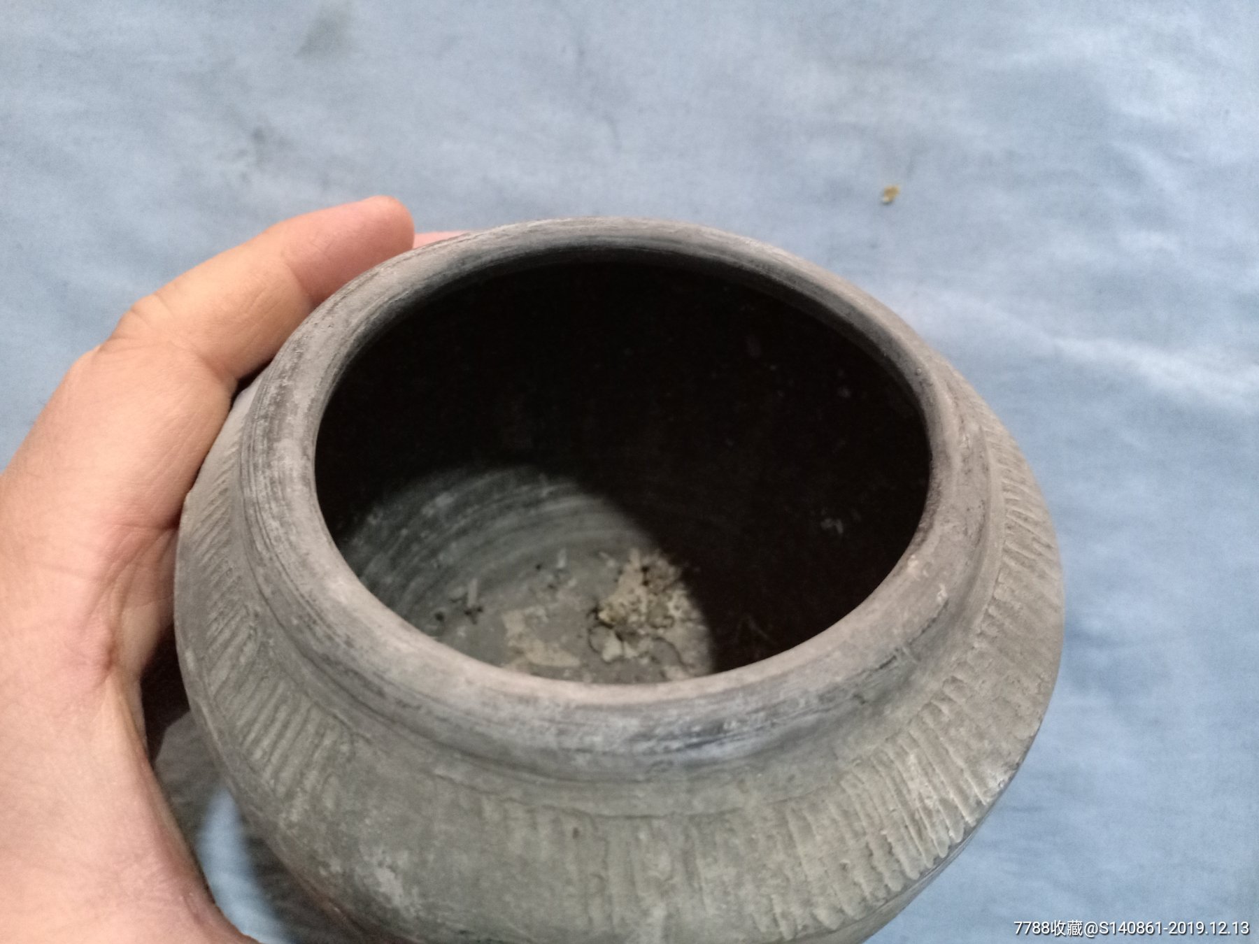 (库)清代或者年份更早老窑陶罐,底有缺肉,10.5*12*12.5cm