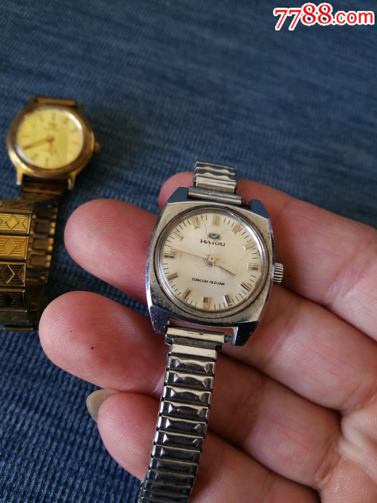 两块天津产海鸥牌老机械女生腕表-手表/腕表-7788收藏__收藏热线