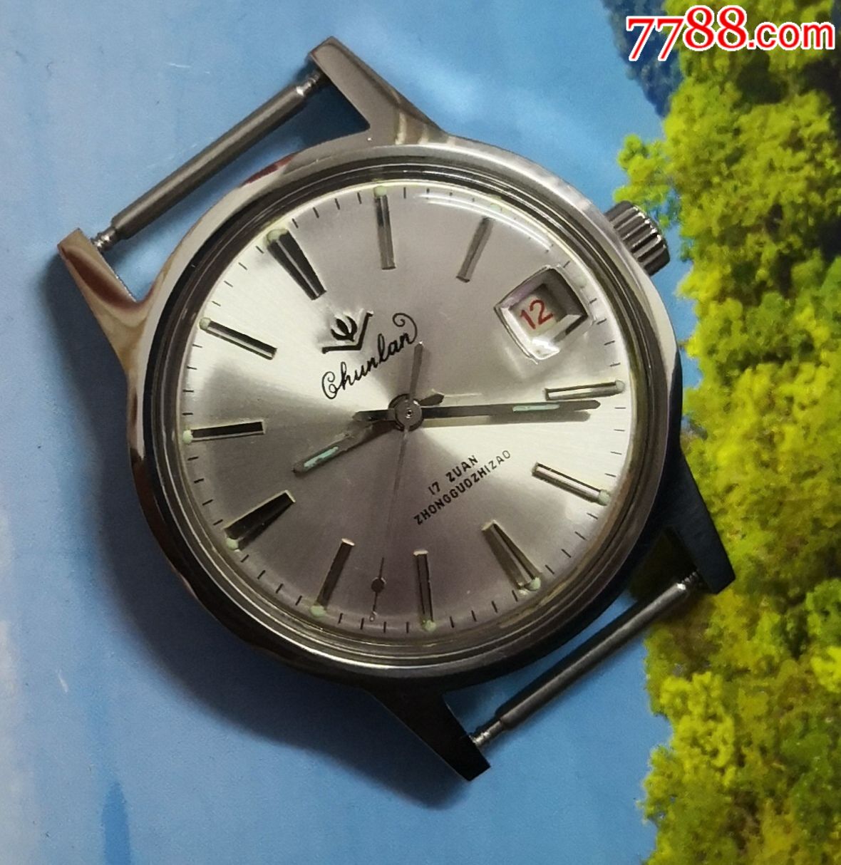 库存,辽宁丹东手表四厂,春兰牌男式日历表