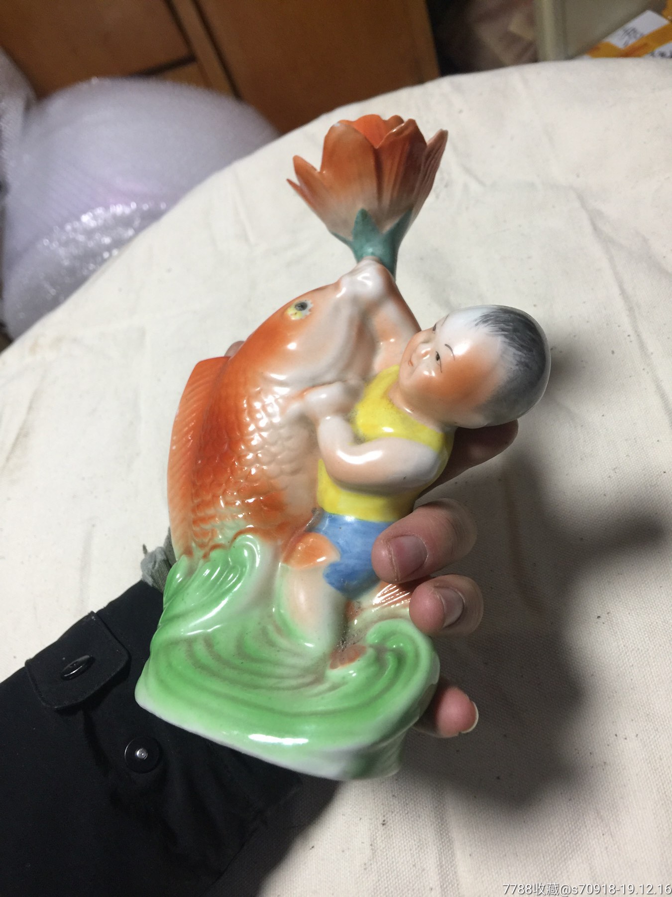 童子戏莲台灯-永胜县陶瓷甲级品-莲瓣有小残,莲花断了粘过.