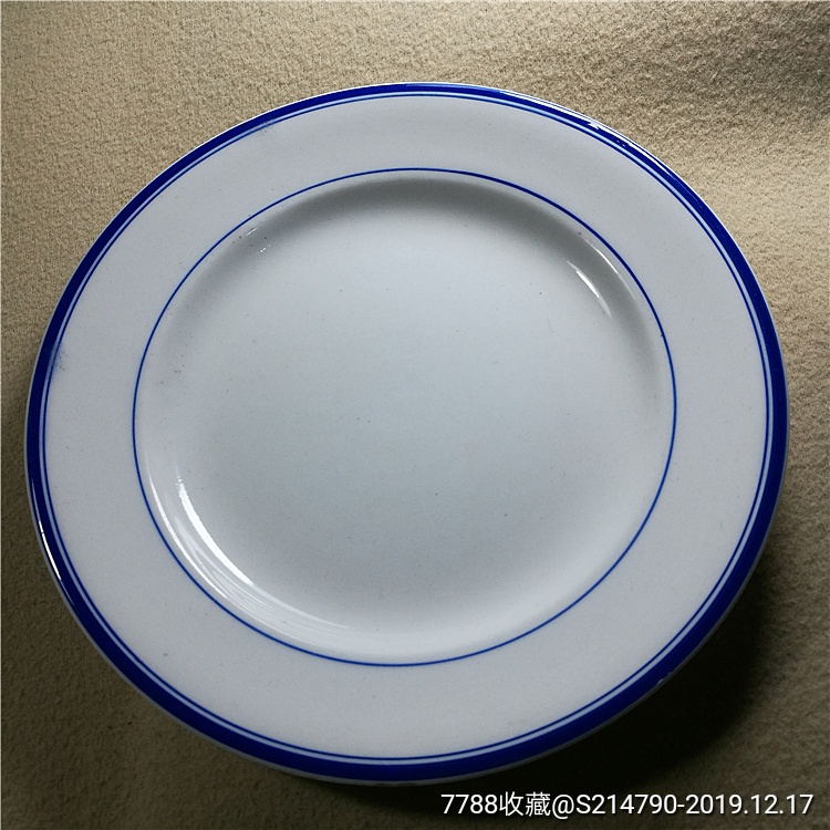 晚清日本制造的硬白瓷盘