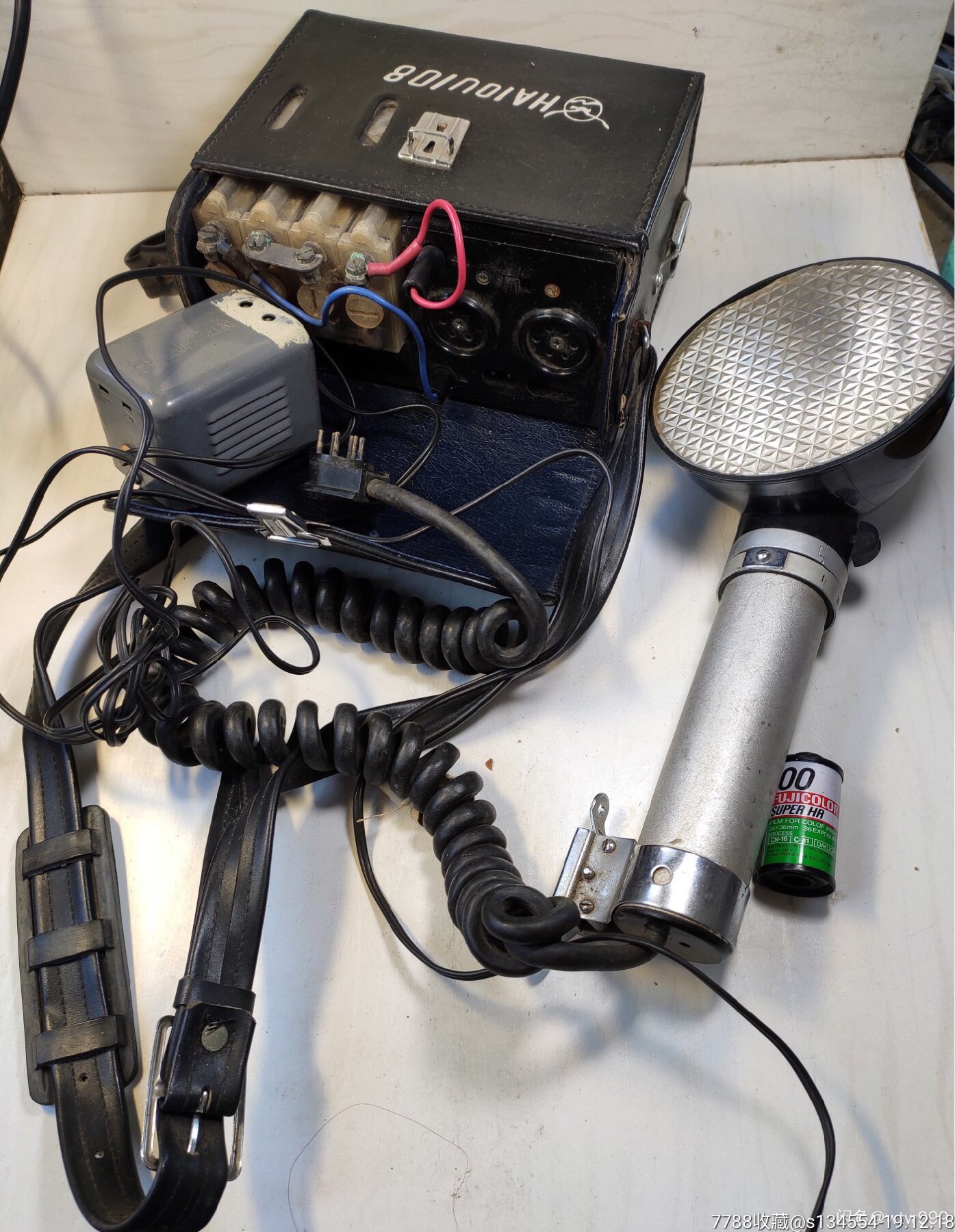 老式海鸥牌108新闻万次闪光灯收藏或道具