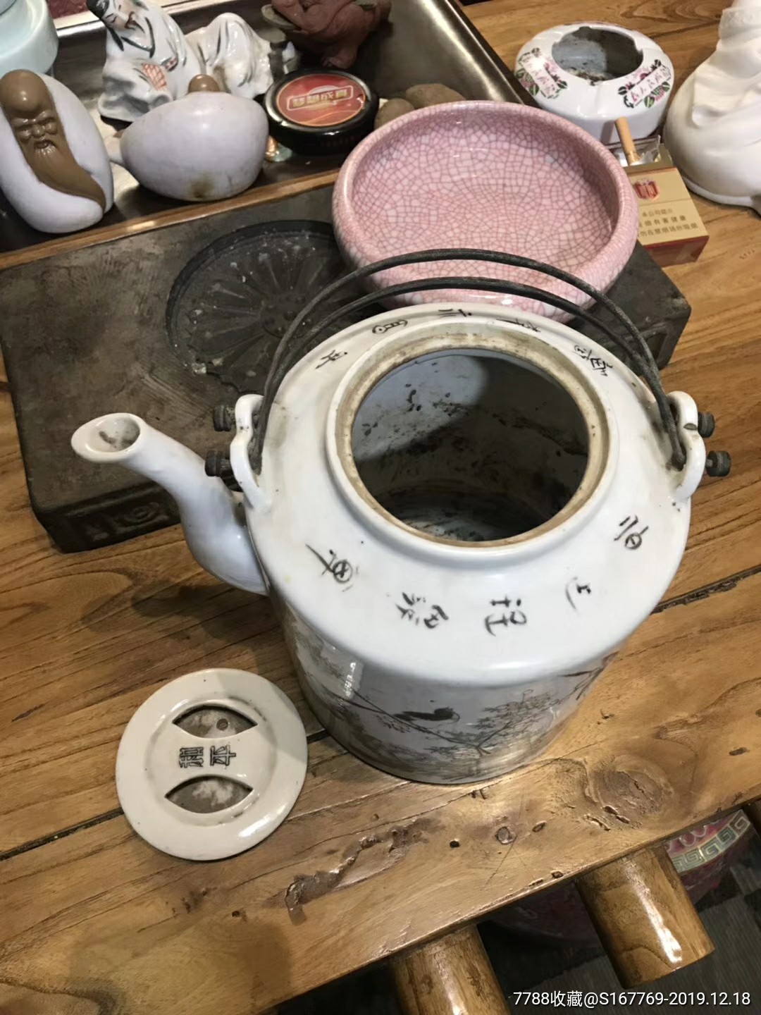 民国时期金竹轩名家花鸟提梁壶