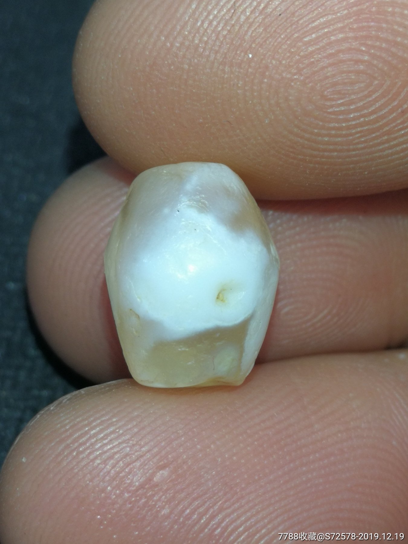 高古千年满奶皮沁玉髓珠-玛瑙-7788收藏__收藏热线