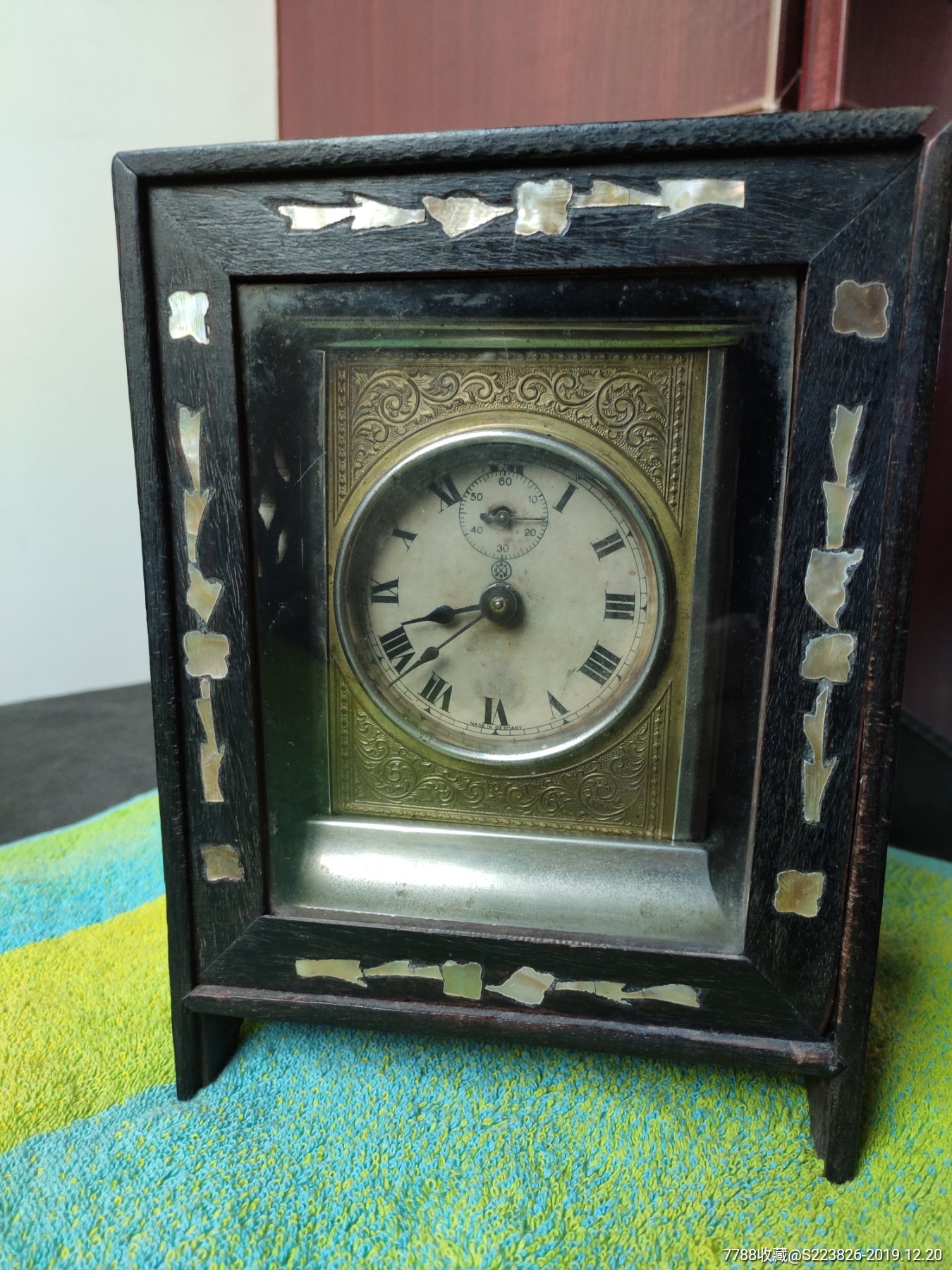 三号带盒老机械钟一个
