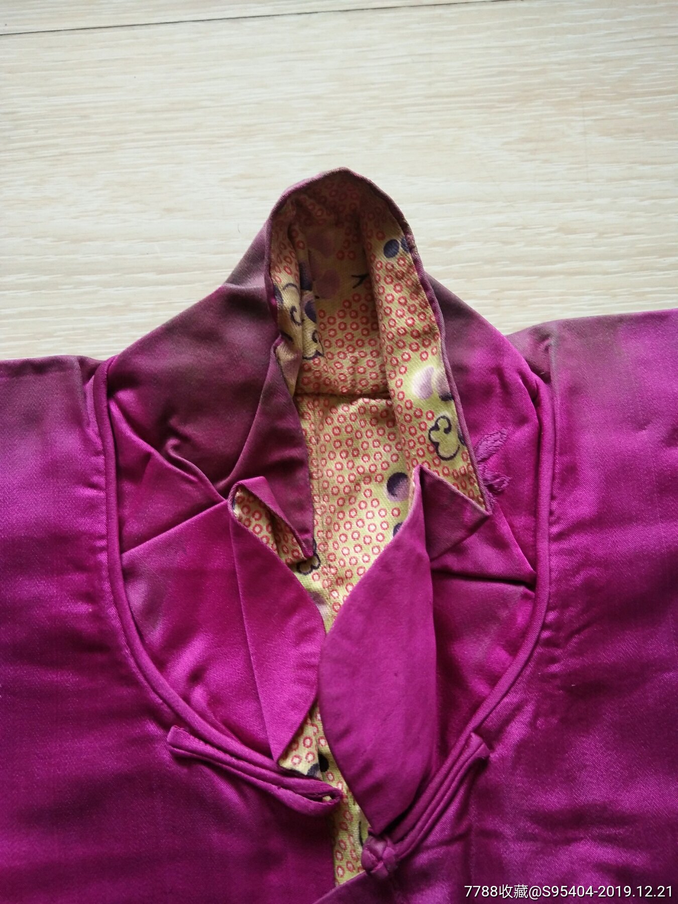 大襟棉袄8 绸缎图片