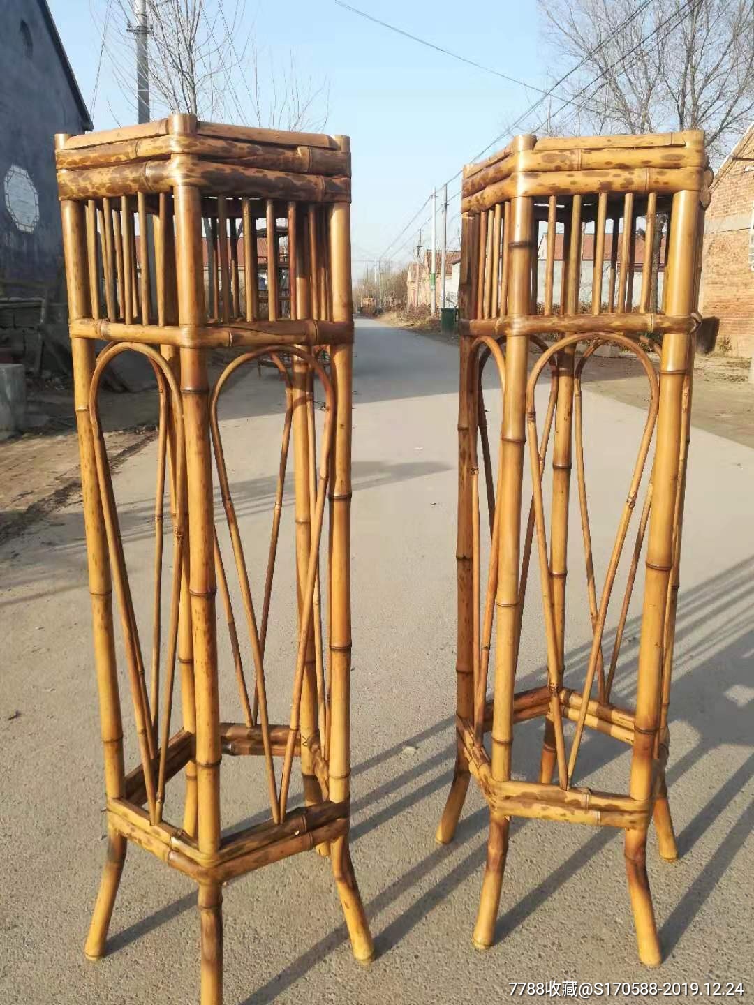 刚刚收来班竹花架一对