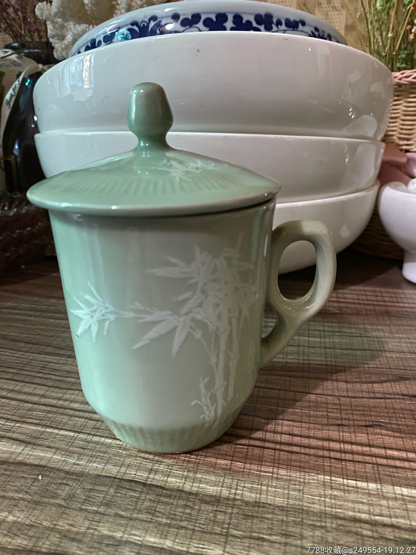 太漂亮的一只龙泉茶杯如图自鉴实物比图片好看多了