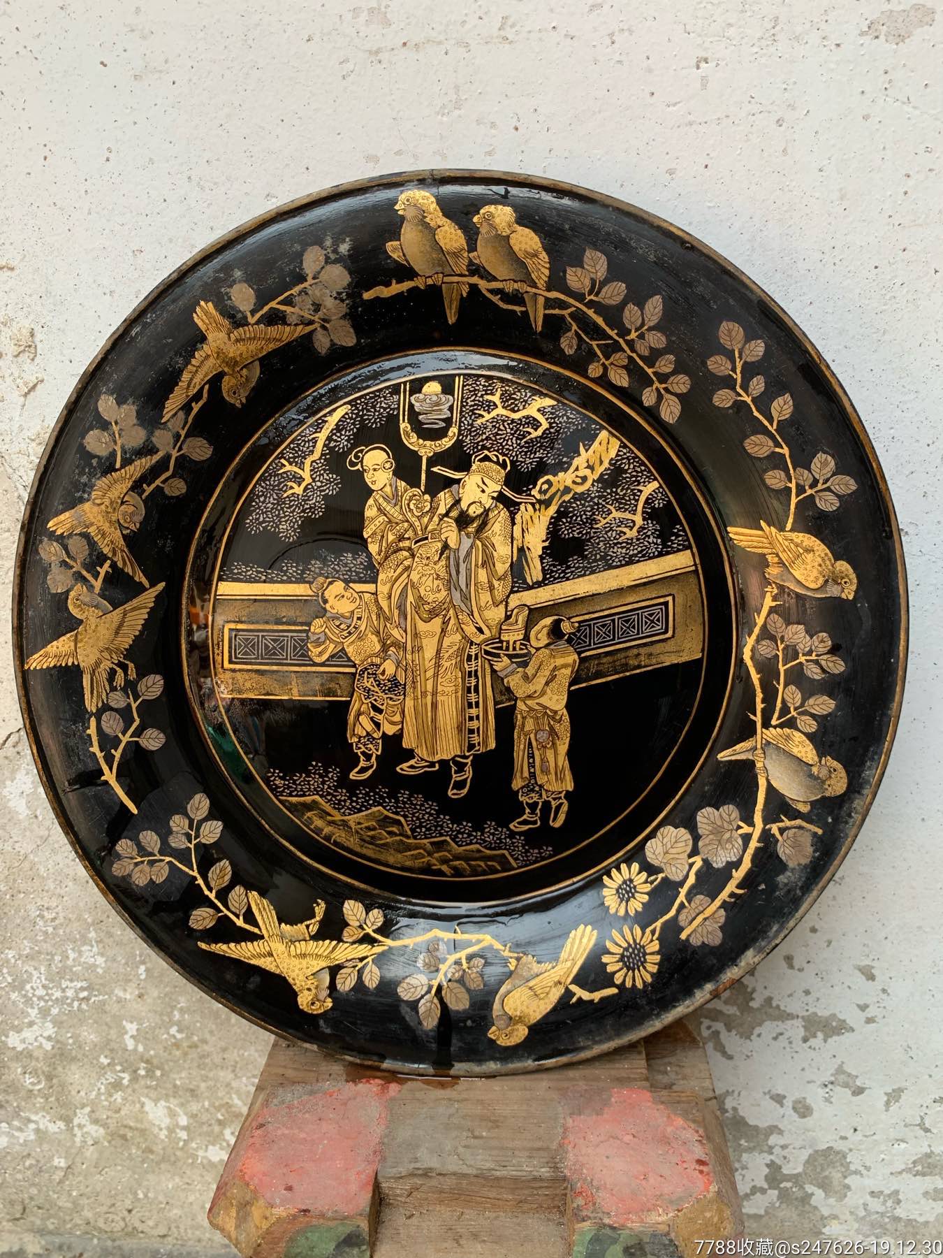 潮州漆器民国大黑漆描金人物赏盘一个