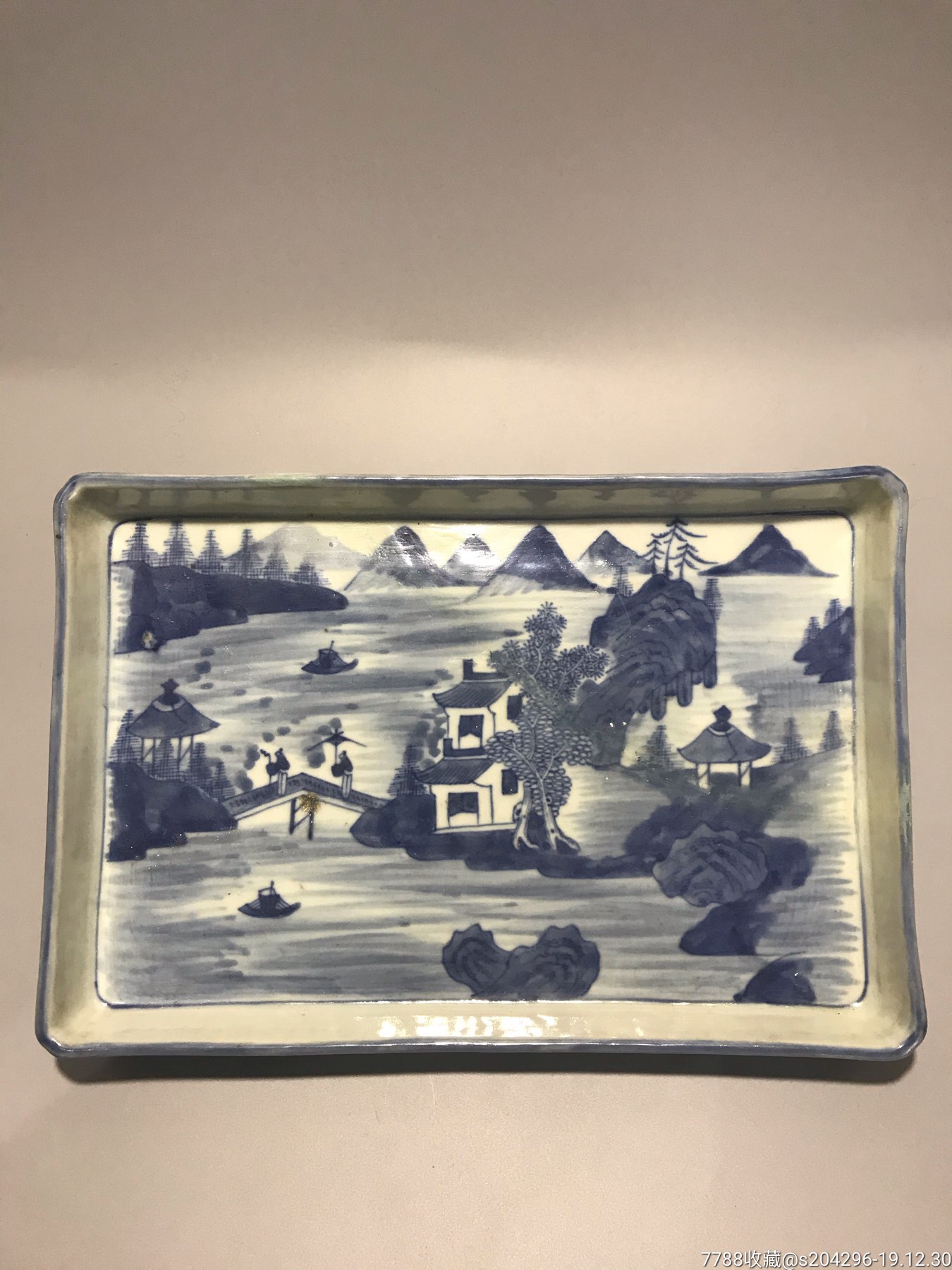 道光款青花山水人物方盘