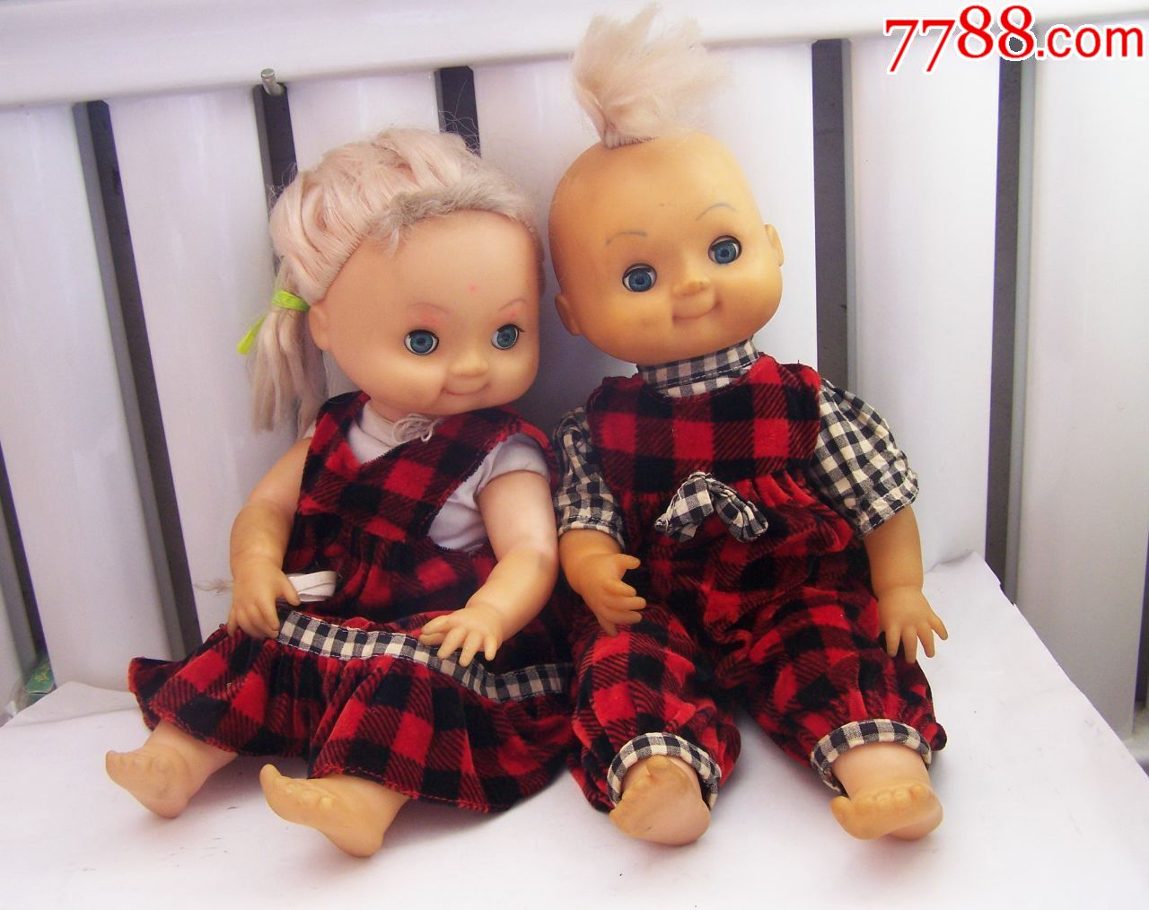 九十年代,可爱男娃女娃胶皮娃,一对,有玩具制造商,电话,传呼号,少见