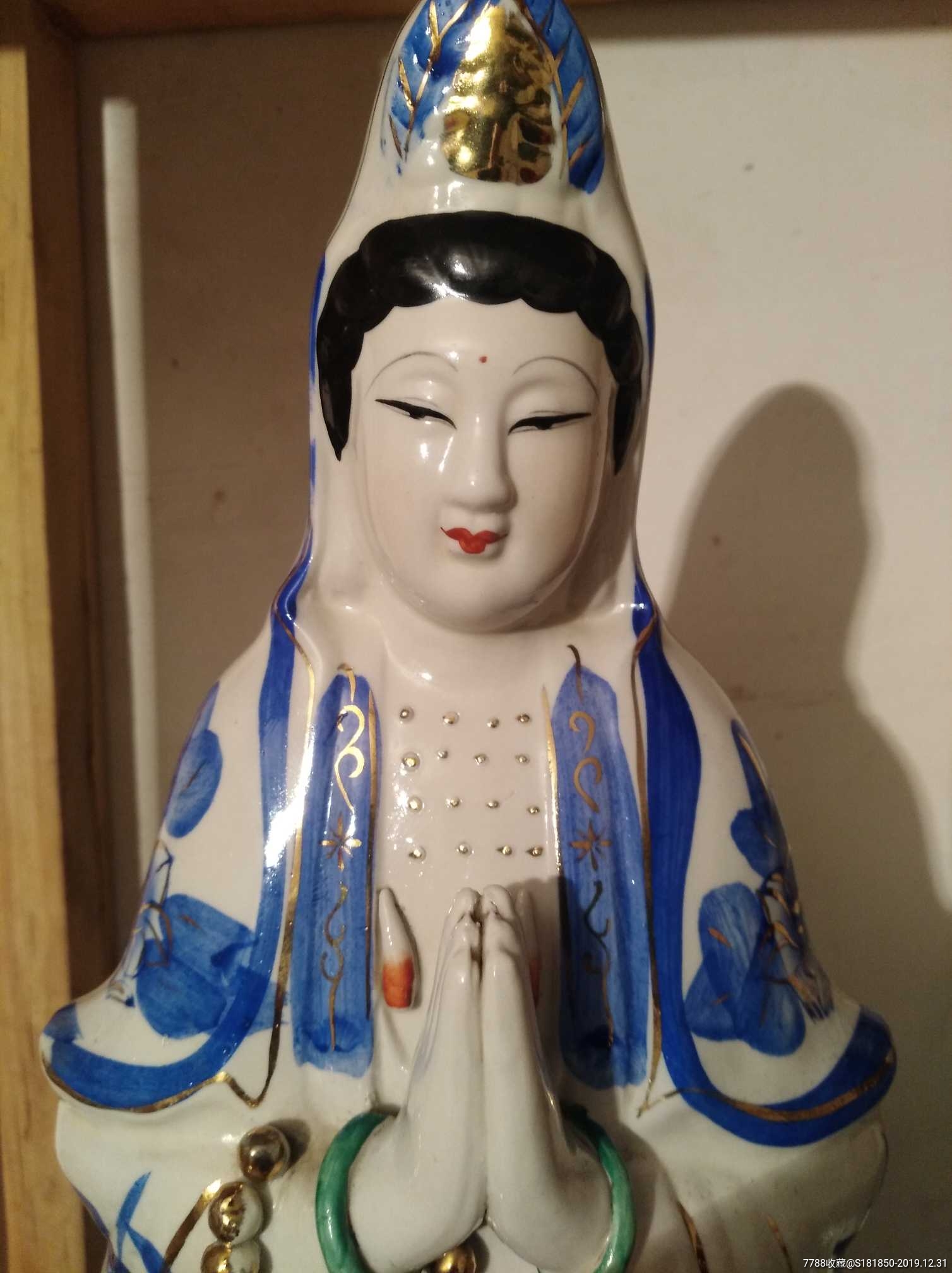 瓷佛像纯手工绘画