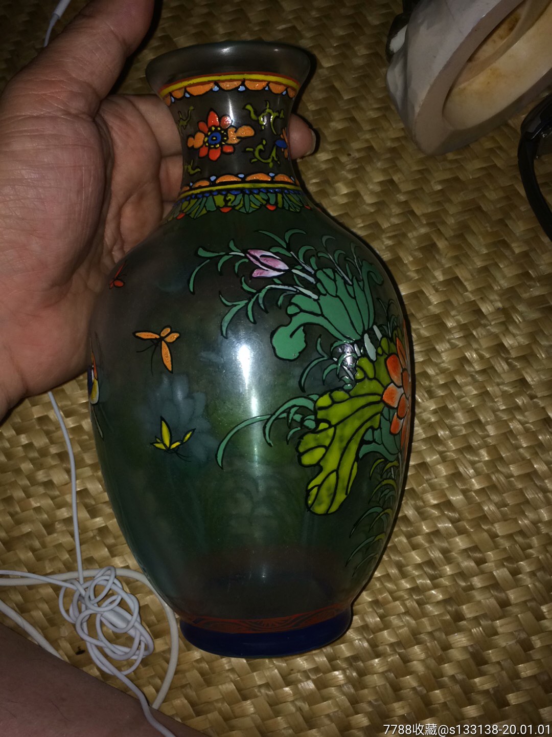 清代琉璃珐琅彩瓶图片