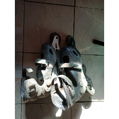 旱冰鞋一双(se70484246)_7788收藏__收藏热线