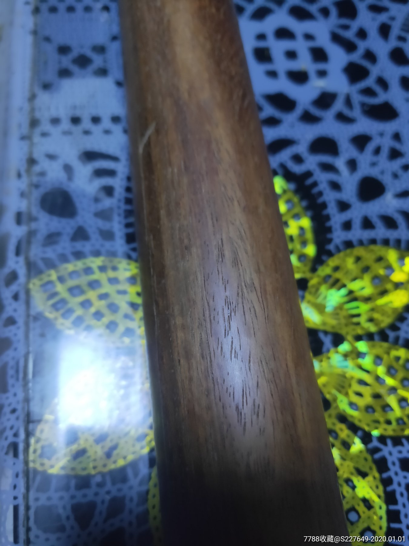 黄花梨老秤杆,金星花纹非常漂亮,称杆手感柔润,称心如意大秤!