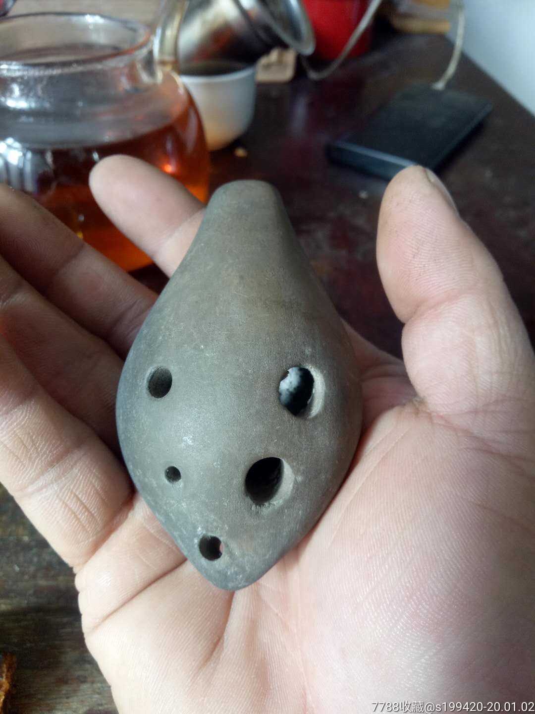 老乐器陶埙一个.造型特殊,保存完整