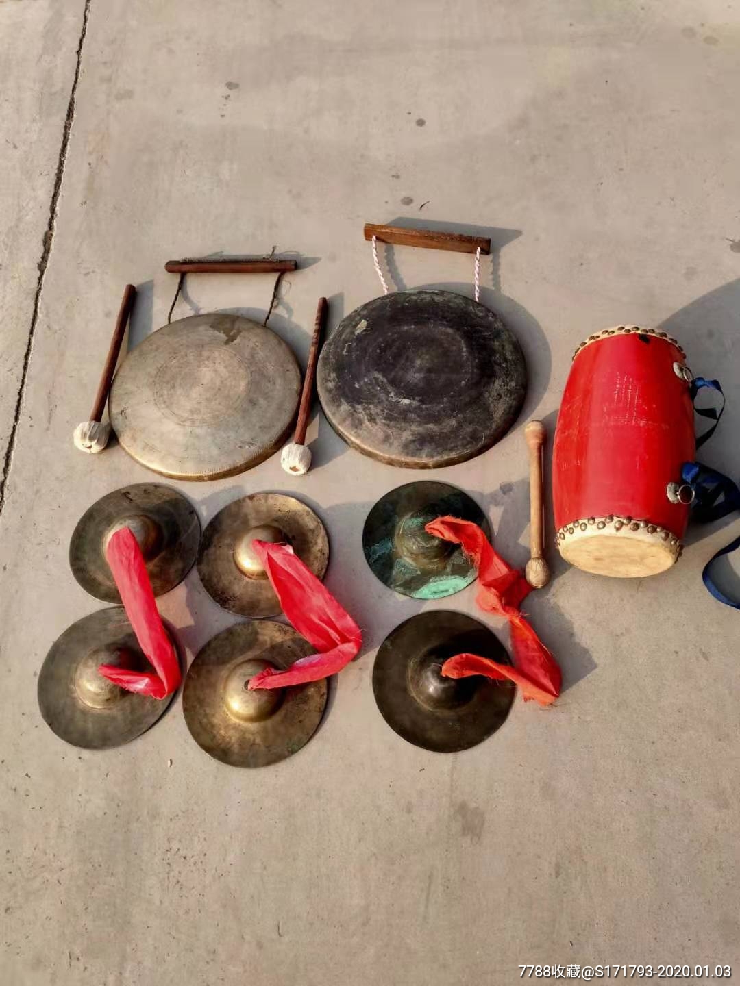 民俗老物件,锣鼓乐器一套