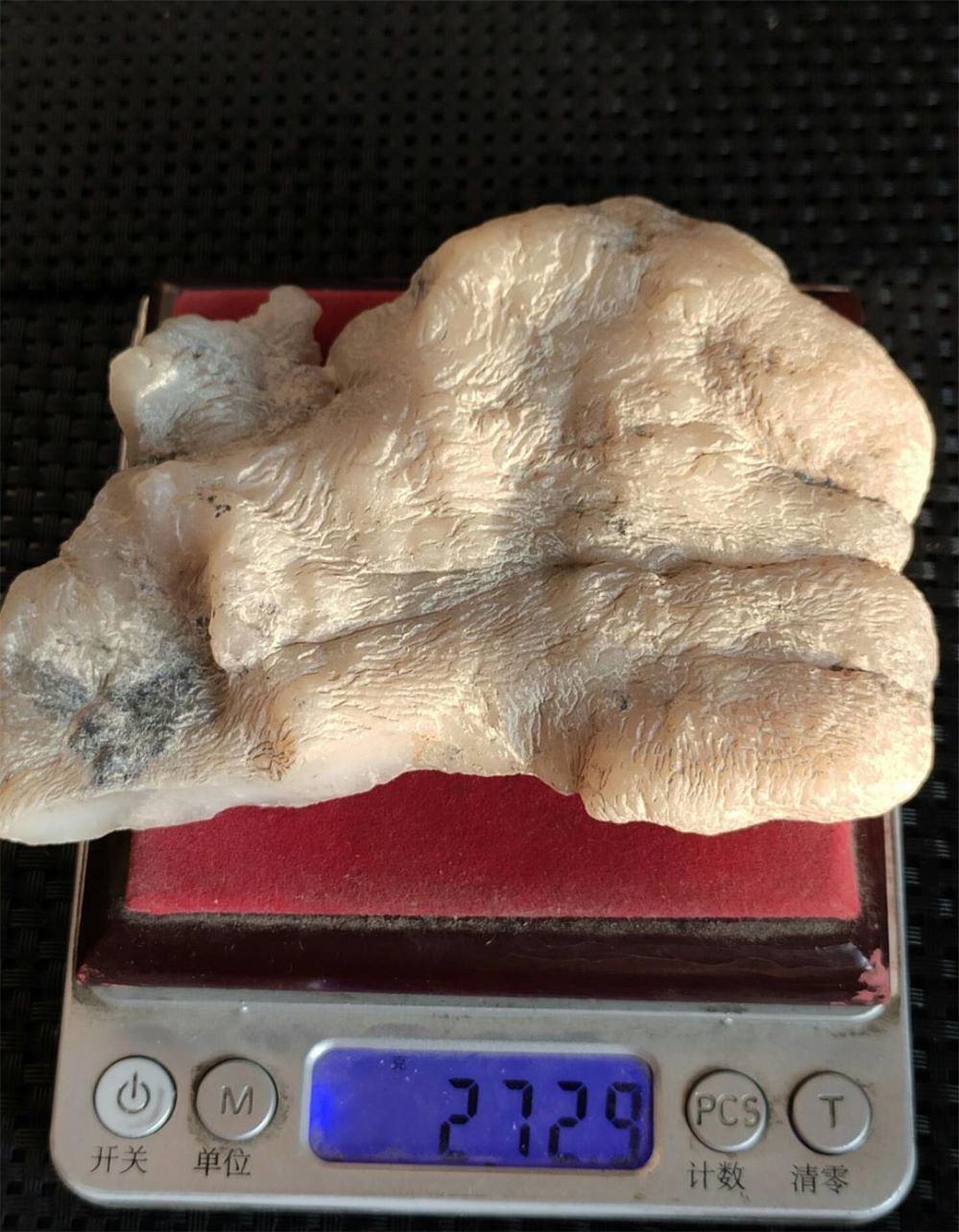 内蒙古蛋白石原石图片图片