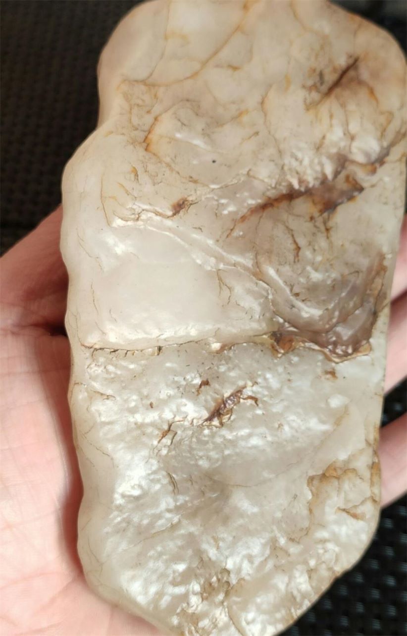 8282克罗布泊白戈壁玉细料