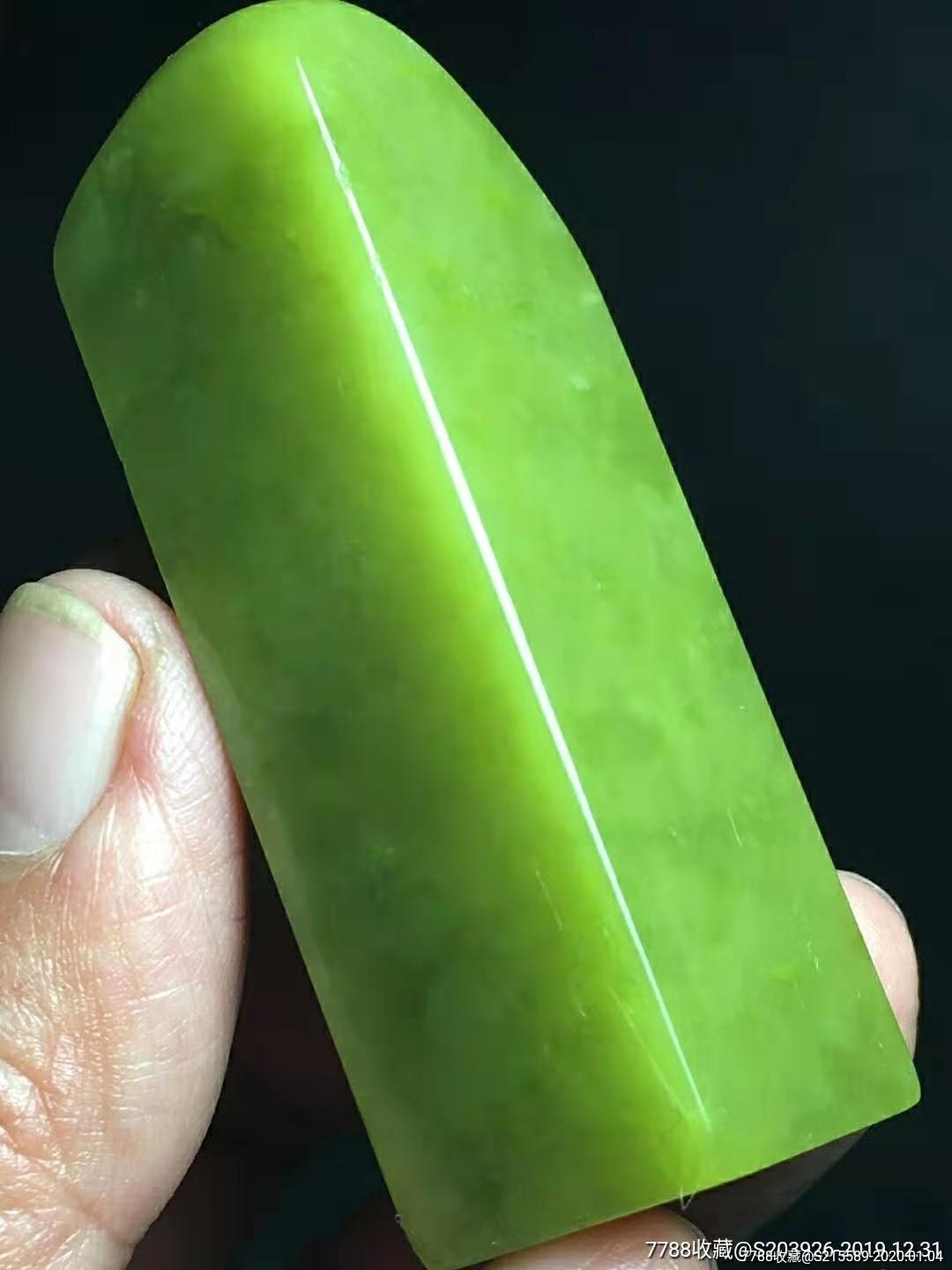 浙江皮蛋绿冻石章