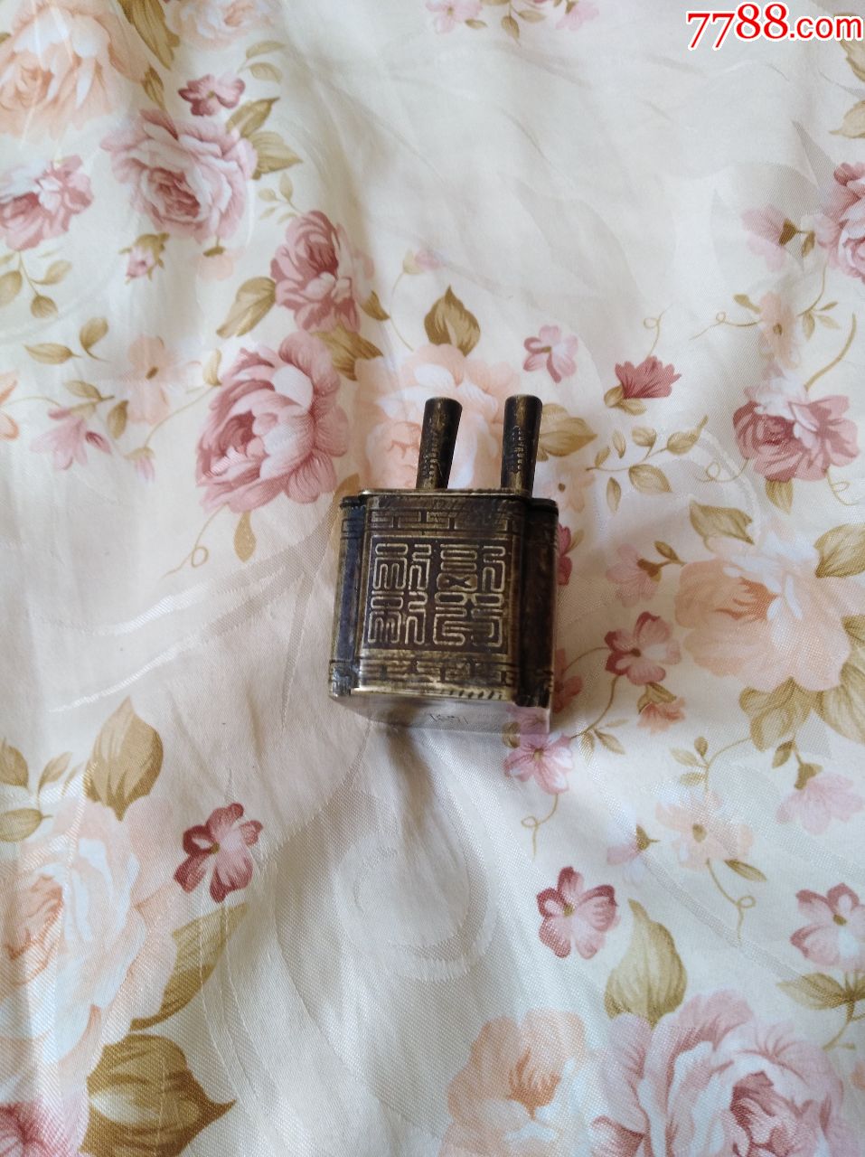 白铜古月轩制满工水丞笔插_铜杂件_第1张_7788铜器收藏